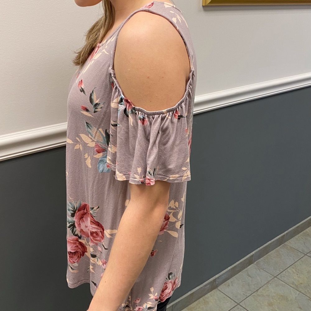 Pink Lily Cold Shoulder Floral Top - Picture 3 of 8